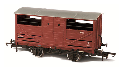 76CAT001B Oxford Rail Cattle Wagon number E151872 in BR Brown livery